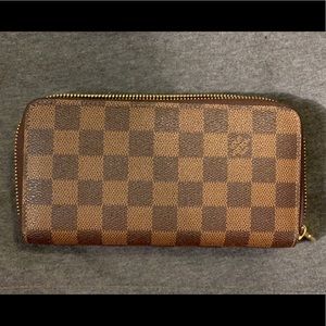 Louis Vuitton Double Zippy Wallet